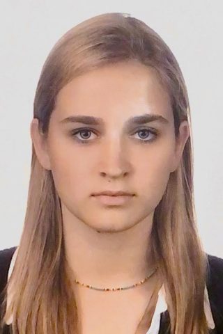 Anna Ciecierska Scholarship Recipient Headshot