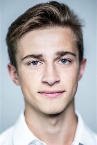 Adam Ciecierski Scholarship Recipient Headshot