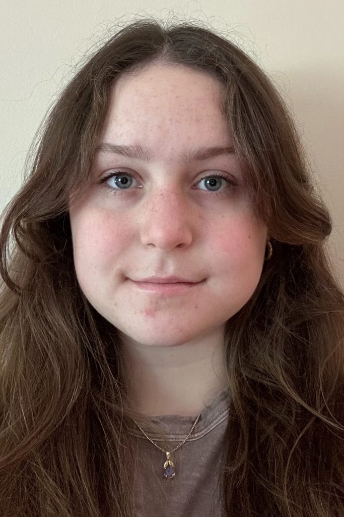 Victoria Gasienica Scholarship Recipient Headshot