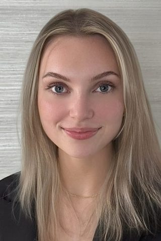 Natalia Lesniak Scholarship Recipient Headshot