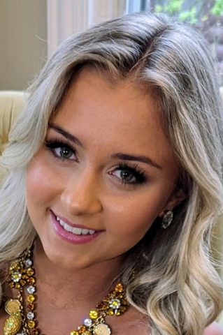 Julia Skowyra Scholarship Recipient Headshot