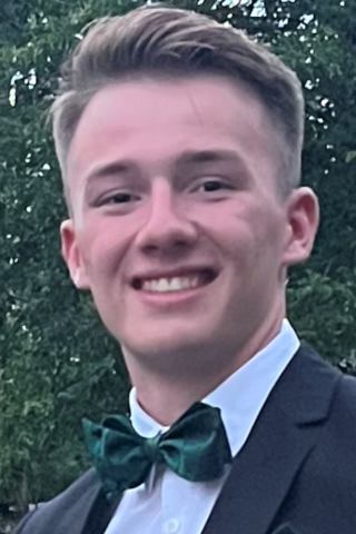 Matthew Swiatek Scholarship Recipient Headshot